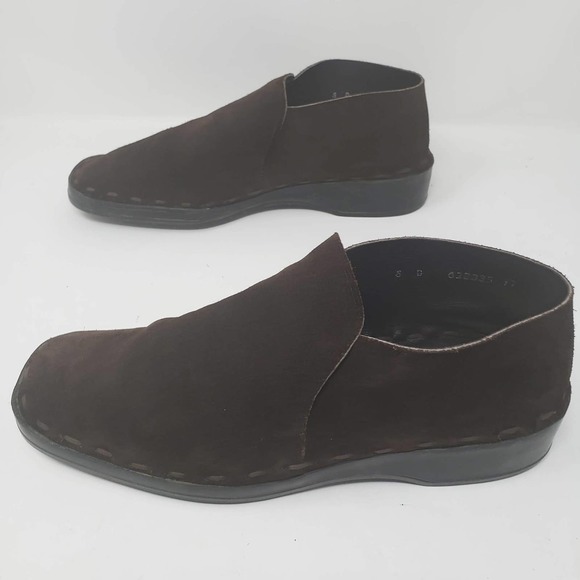 Bally of Switzerland Suede Slip On Shoe - 42 main image 4